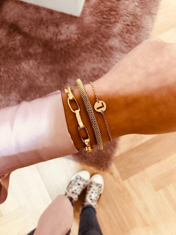 Lott. Gioielli - Gouden Initial Armband klein