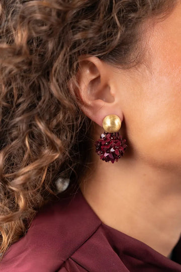 LOTT GIOIELLI- RODE OORBELLEN SEQUIN FLOWER GLOBE S DAISY